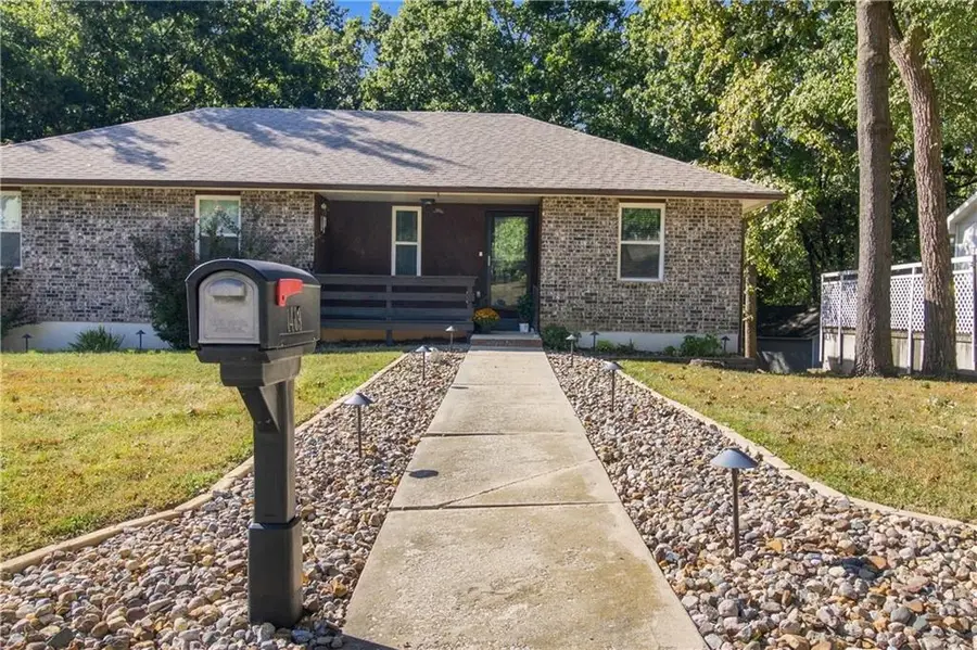 1409 Woodlawn Drive, Warrensburg, MO 64093 - #2