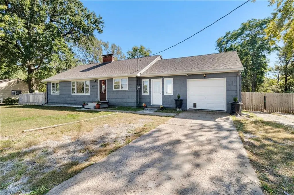 8657 E 57th E 57th Street, Raytown, MO 64129 - #1