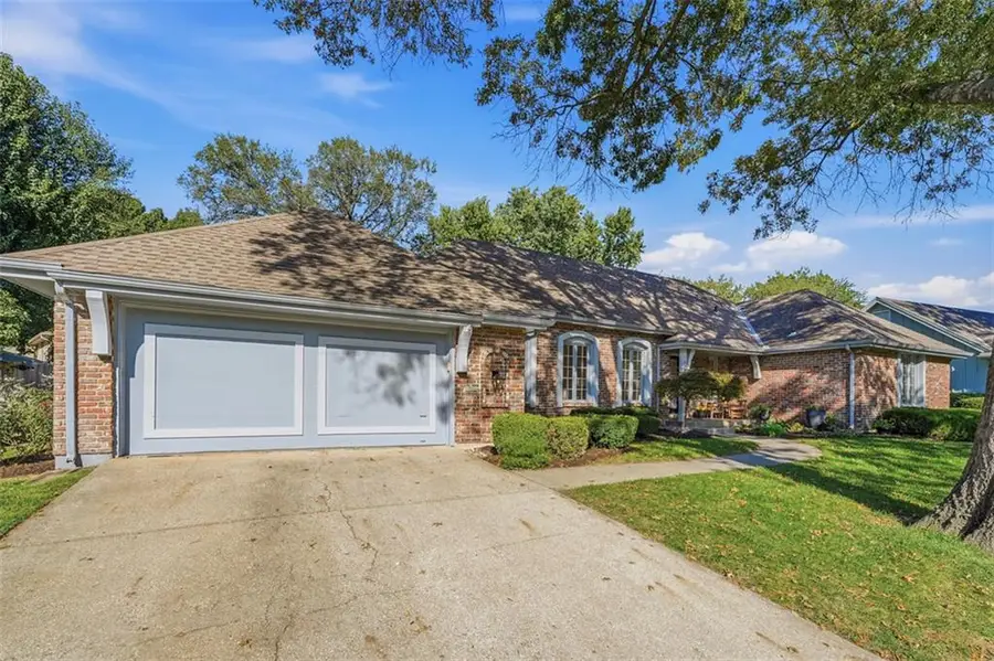 7816 W 100th Place, Overland Park, KS 66212 - #3