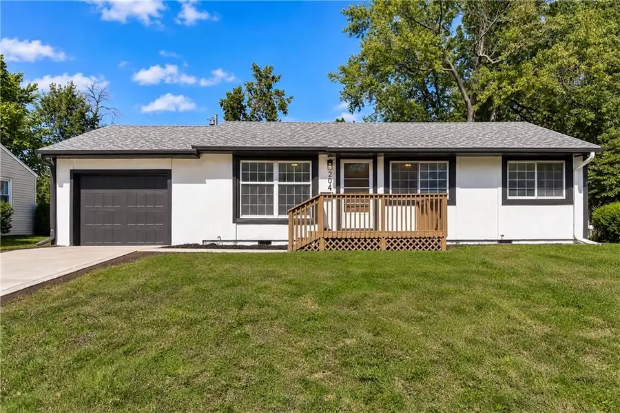 204 Pacific Drive, Belton, MO 64012 - #2