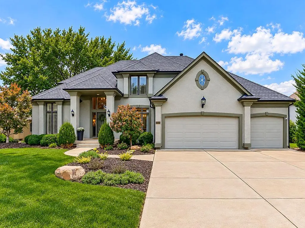 11618 S Lewis Drive, Olathe, KS 66061 - #1