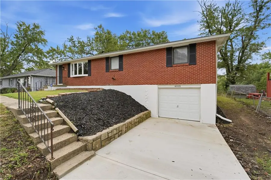 4005 NW 52nd Street, Riverside, MO 64150 - #2