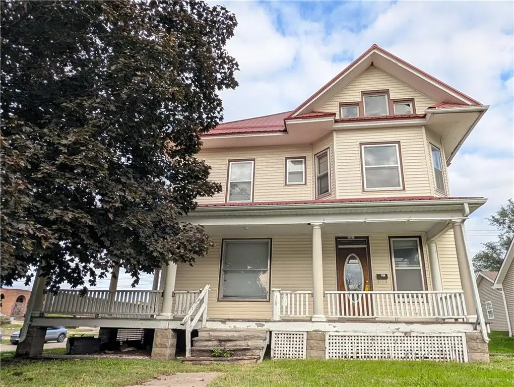 201 S Buchanan Street, Maryville, MO 64468 - #1