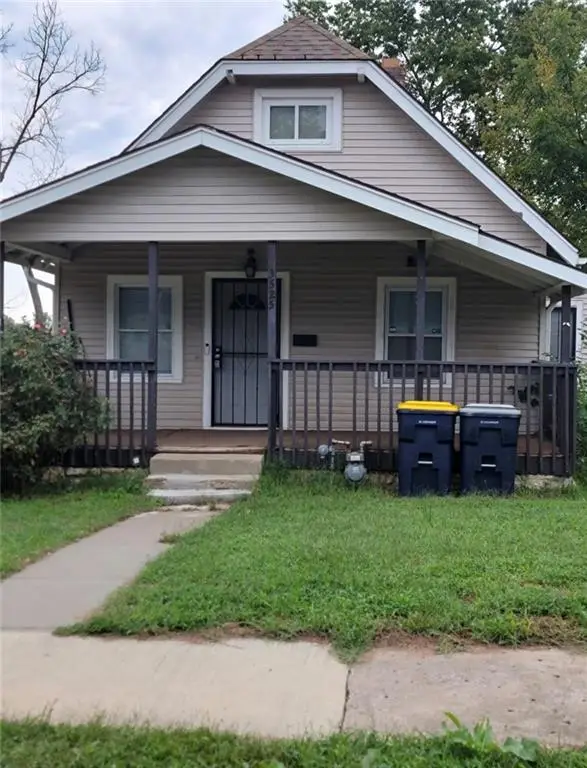 3525 Monroe Avenue, Kansas City, MO 64128 - #1
