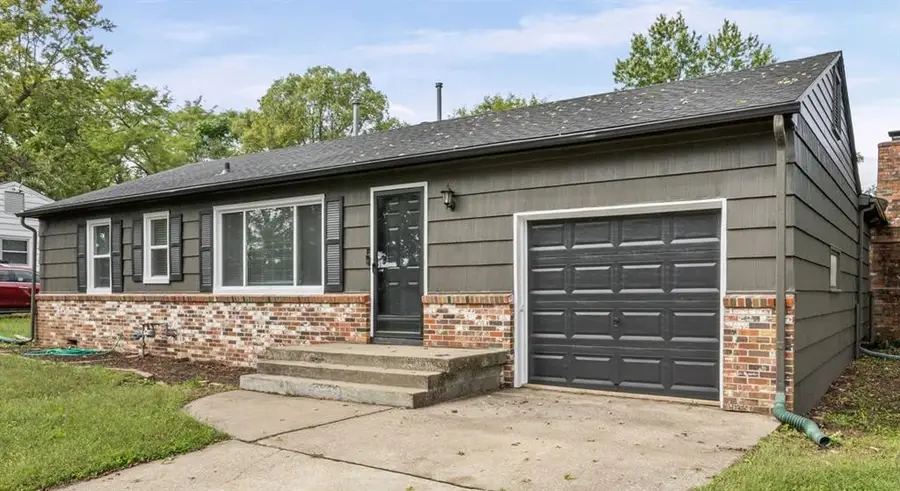 11804 Lawndale Avenue, Kansas City, MO 64137 - #3