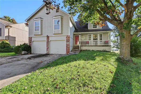 3325 S Sioux Court, Independence, MO 64057
