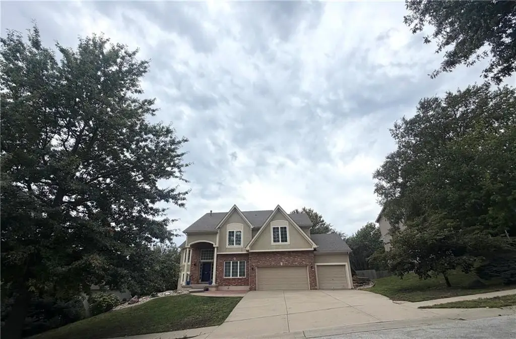 9216 N Manning Avenue, Kansas City, MO 64157 - #1