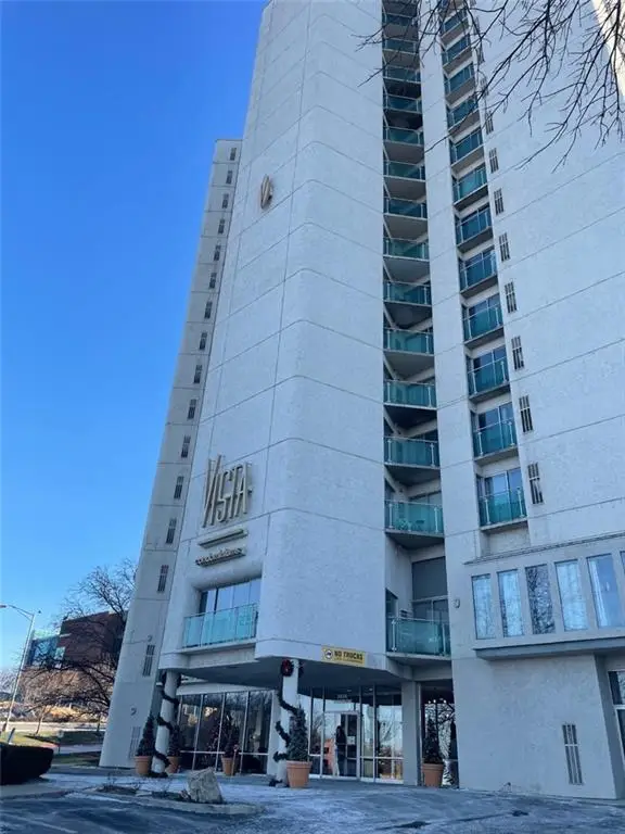 3838 Rainbow Boulevard #812, Kansas City, KS 64103