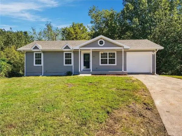314 E 17th Street, Kearney, MO 64060