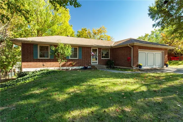1913 Colony Lane, Independence, MO 64058