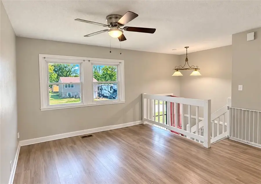 1524 N Seminole Drive, Independence, MO 64058 - #2