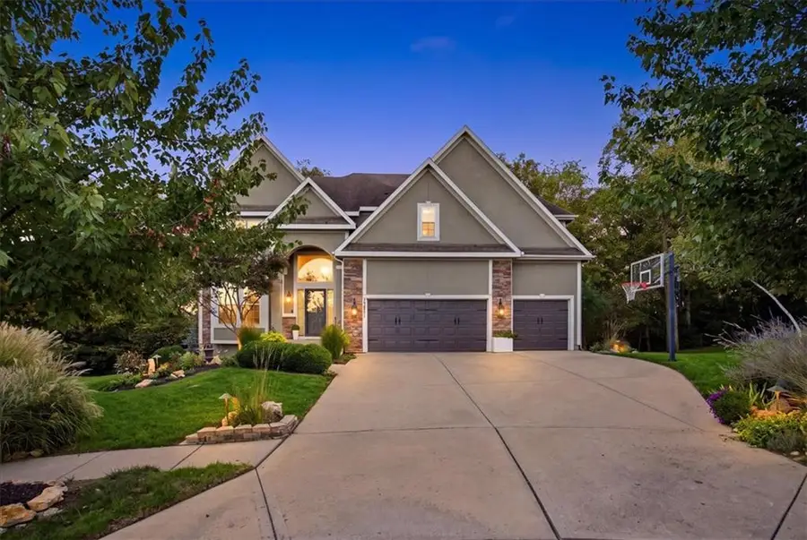 23811 W 121st Street, Olathe, KS 66061 - #2