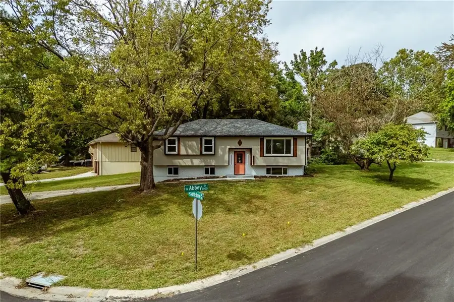 2009 Se Abbey Street, Blue Springs, MO 64014 - #2