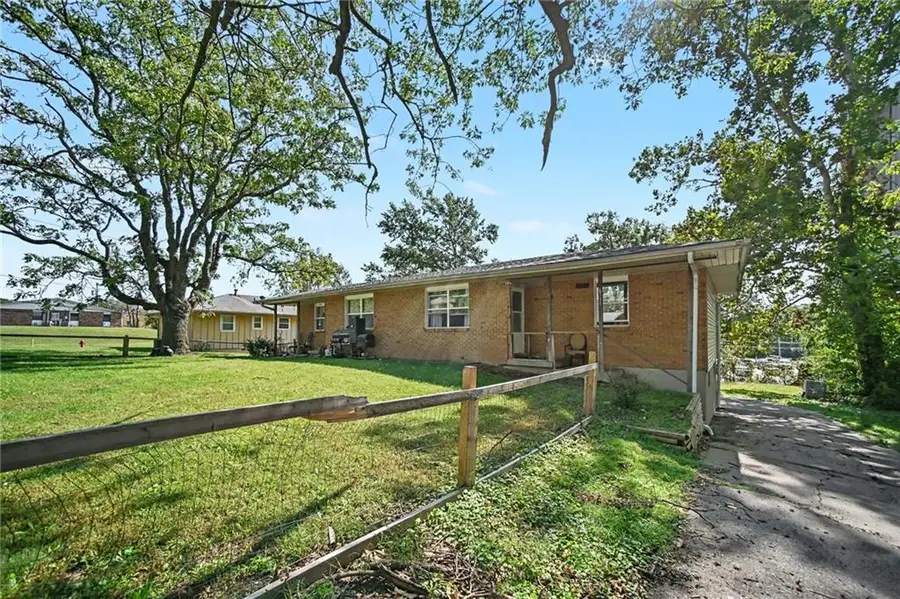 6109 Farrow Avenue, Kansas City, KS 66104 - #2