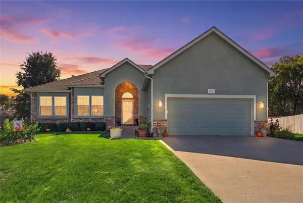 16911 Tucker Court, Basehor, KS 66007