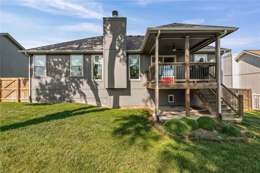 1501 NE 196th Street, Smithville, MO 64089 - #2