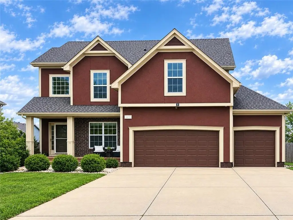 12606 S Laci Circle, Lake Lotawana, MO 64086 - #1