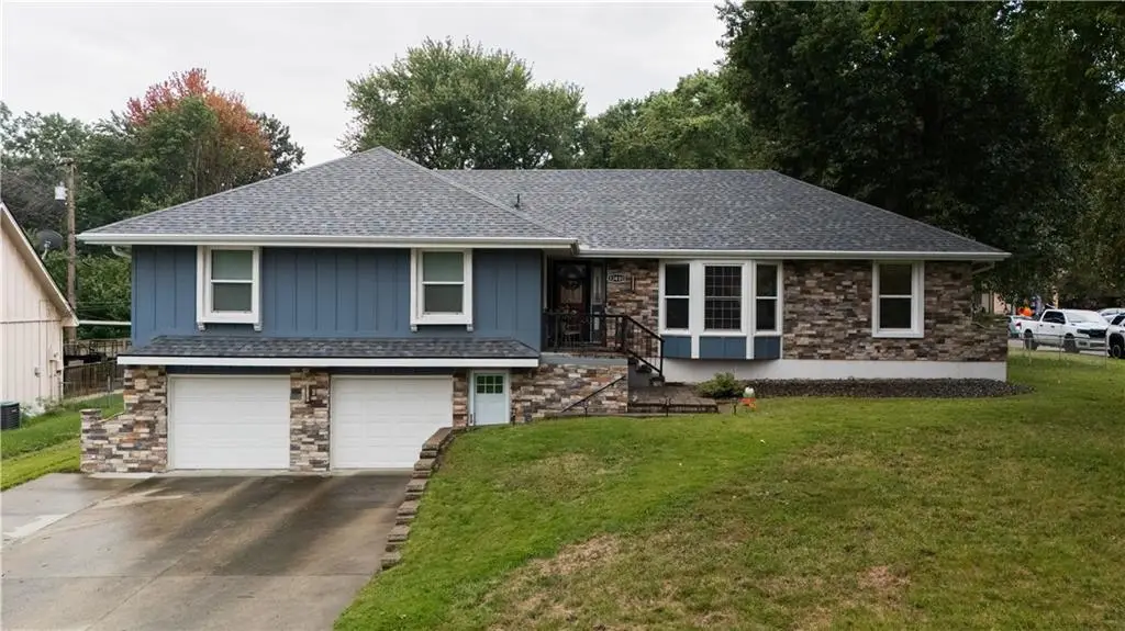 13401 E 51st Street, Kansas City, MO 64133 - #1