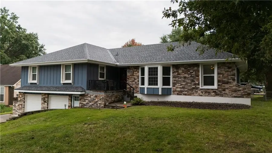 13401 E 51st Street, Kansas City, MO 64133 - #2