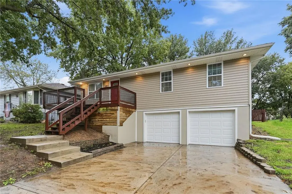 519 NE 98th Place, Kansas City, MO 64155 - #1