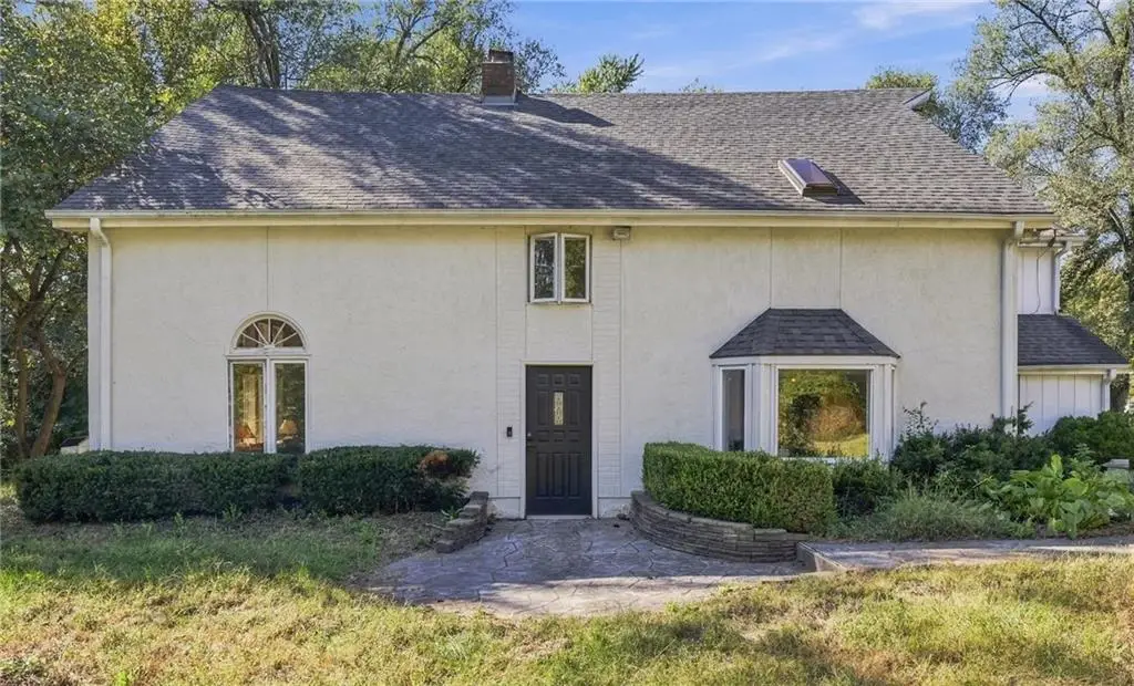 32701 E Pink Hill Road, Grain Valley, MO 64029 - #1