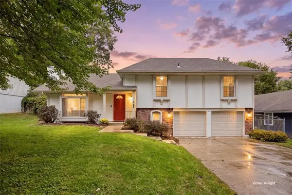 309 SW Richwood Lane, Blue Springs, MO 64014