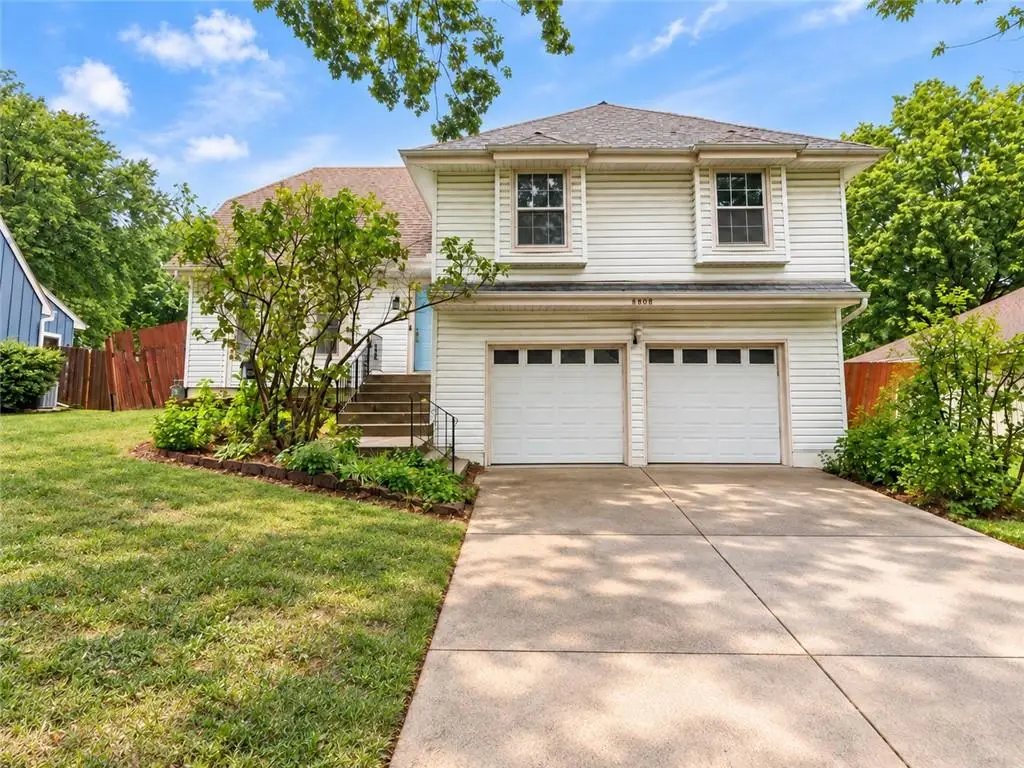 8808 W 118th Street, Overland Park, KS 66210 - #1
