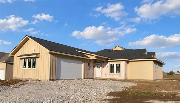 19329 Skyview Lane, Spring Hill, KS 66083