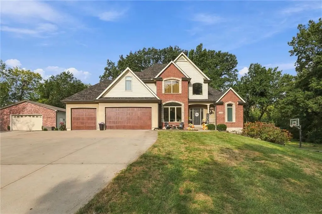 4200 S Tyer Road, Grain Valley, MO 64029 - #1