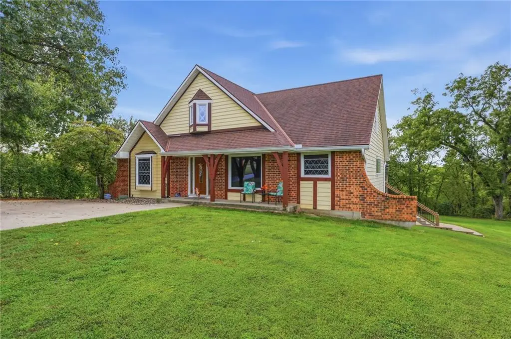 27625 89th Street W, Lenexa, KS 66053 - #1