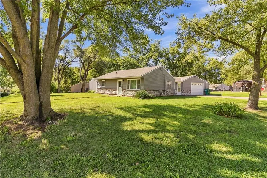 3706 Harmony Drive, Kansas City, KS 66106 - #3
