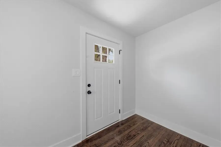 3513 Elmwood Avenue, Kansas City, MO 64128 - #3
