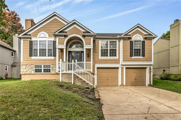 15672 S Blackfoot Street, Olathe, KS 66062