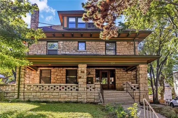 3712 Washington Street, Kansas City, MO 64111