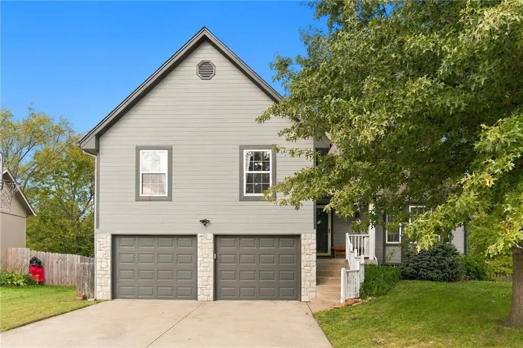 620 SE Ashton Drive, Lees Summit, MO 64063 - #1