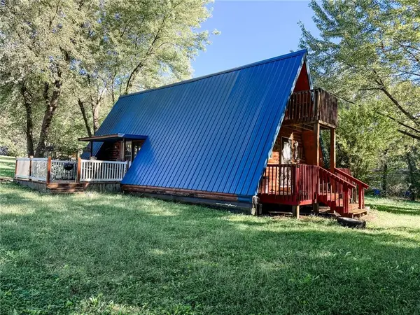 5388 SE Cheyenne Terrace, Lathrop, MO 64465