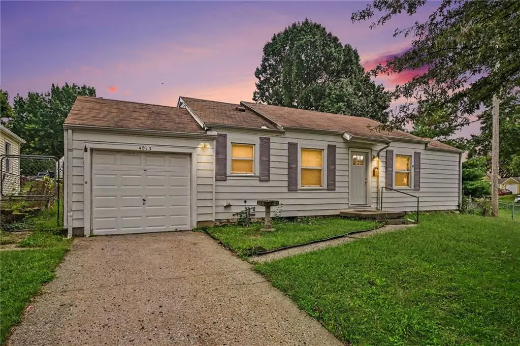 4013 Valley Way, Independence, MO 64052 - #1