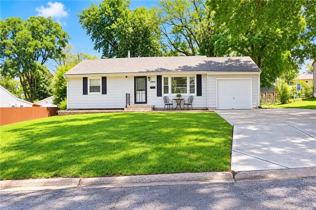 12808 E Mccoy Street, Independence, MO 64055 - #1