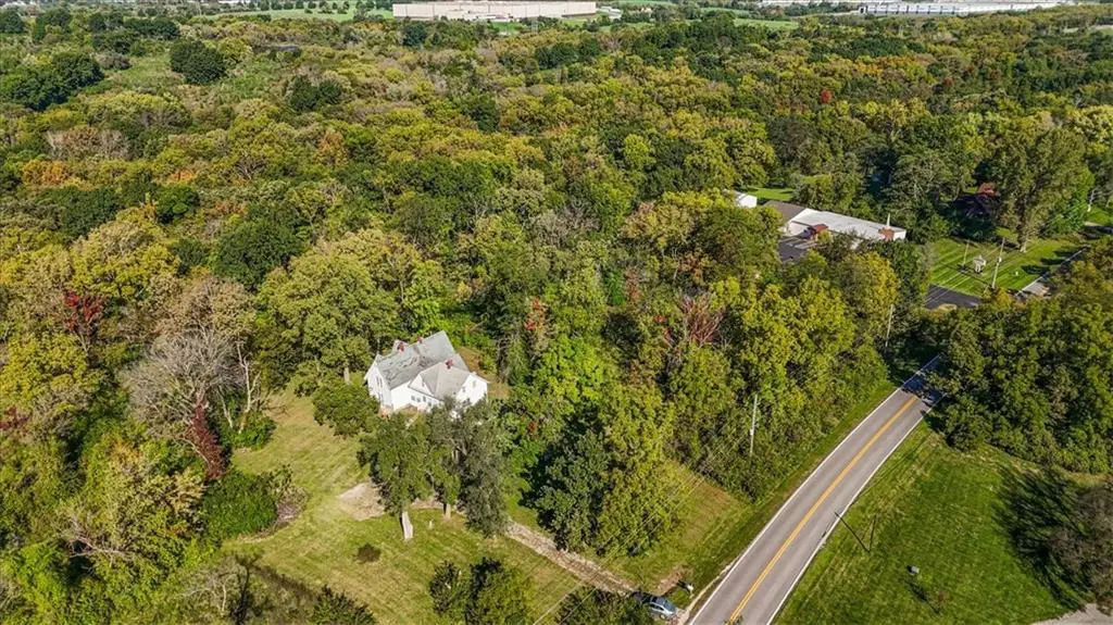 1110 County Road B Highway, Liberty, MO 64068 - #1