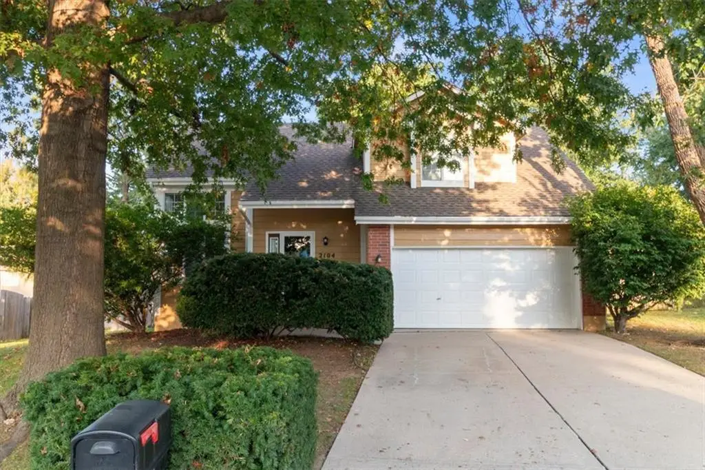 2104 NW Hidden Pointe Court, Blue Springs, MO 64015 - #1
