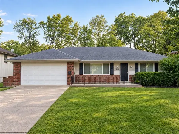 13248 Manchester Avenue, Grandview, MO 64030