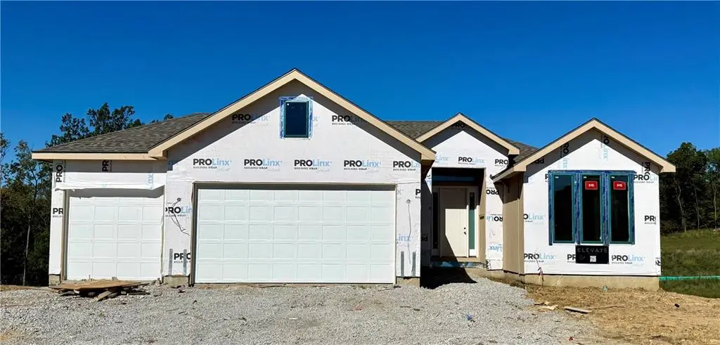8404 NW 90th Terrace, Kansas City, MO 64153 - #1