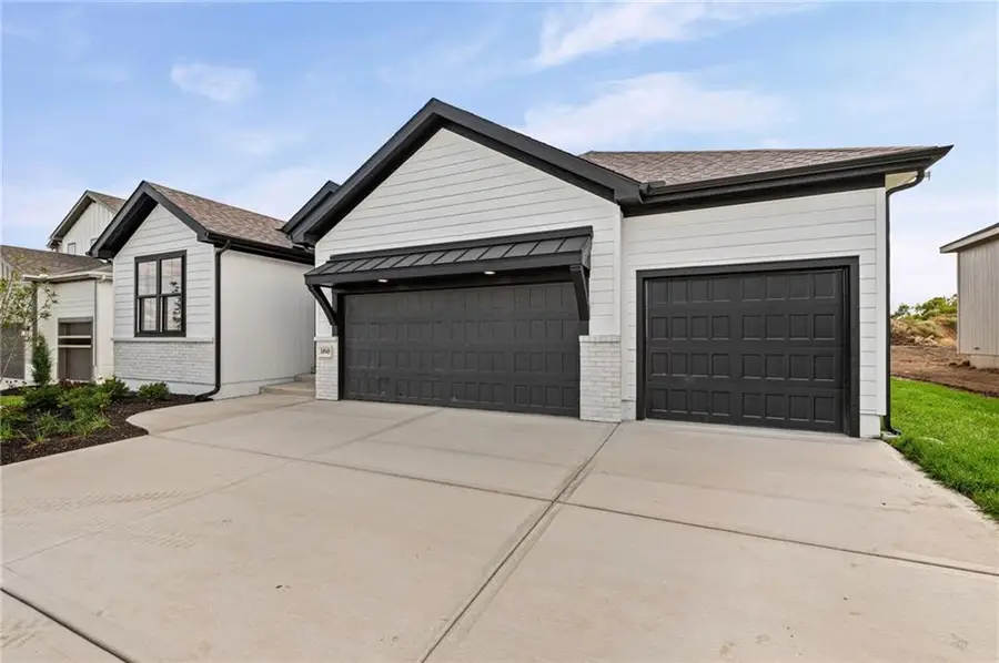 18949 W 193rd Terrace, Spring Hill, KS 66083 - #3