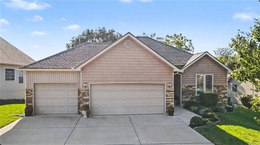 13130 NW Hawthorne Drive, Platte City, MO 64079 - #2