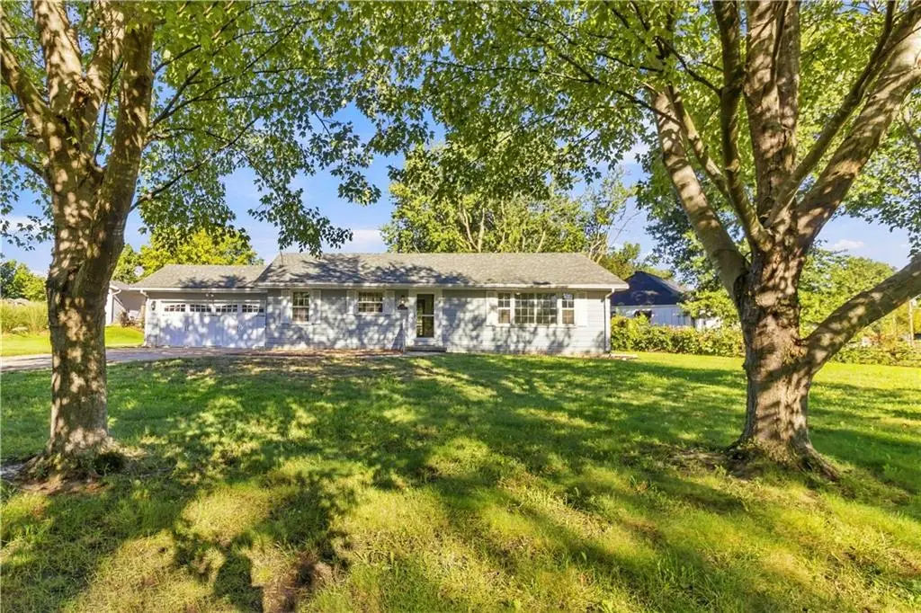300 W Missouri Avenue, Plattsburg, MO 64477 - #1