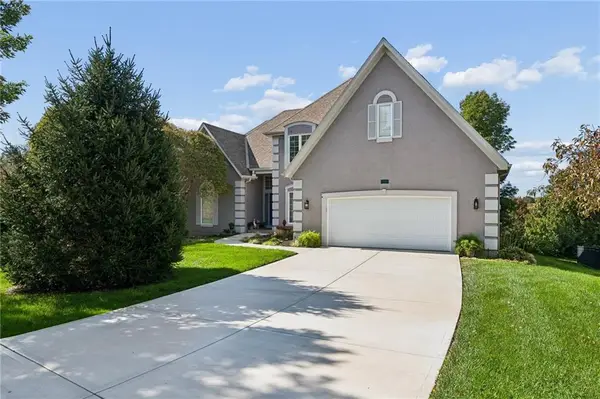 20405 W 98th Court, Lenexa, KS 66220