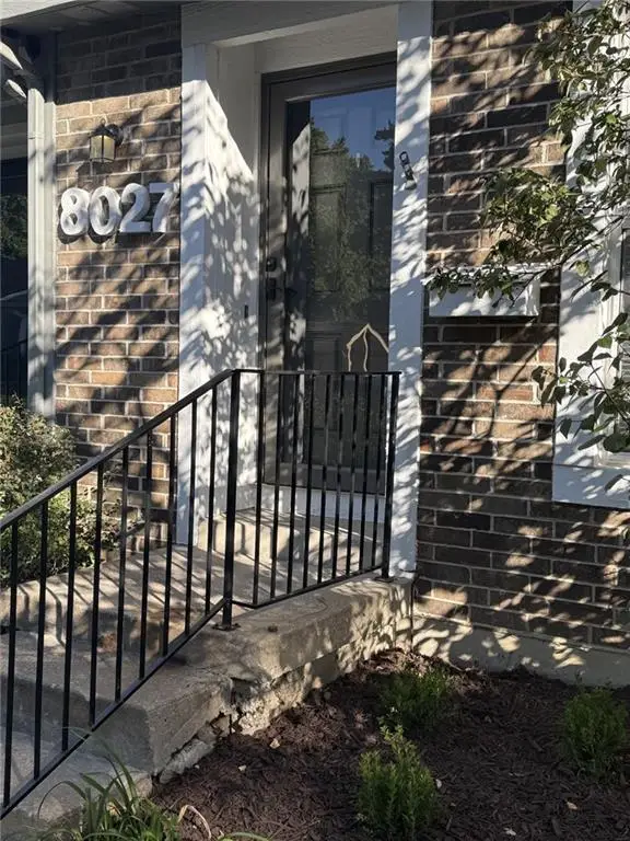 8027 Halsey Street, Lenexa, KS 66215 - #2