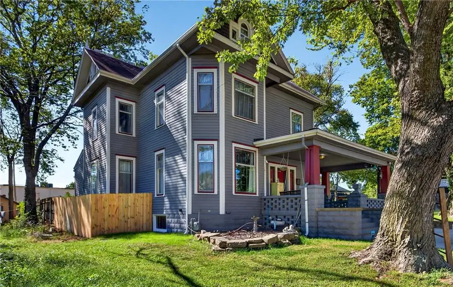 1818 Clark Avenue, Parsons, KS 67357 - #3