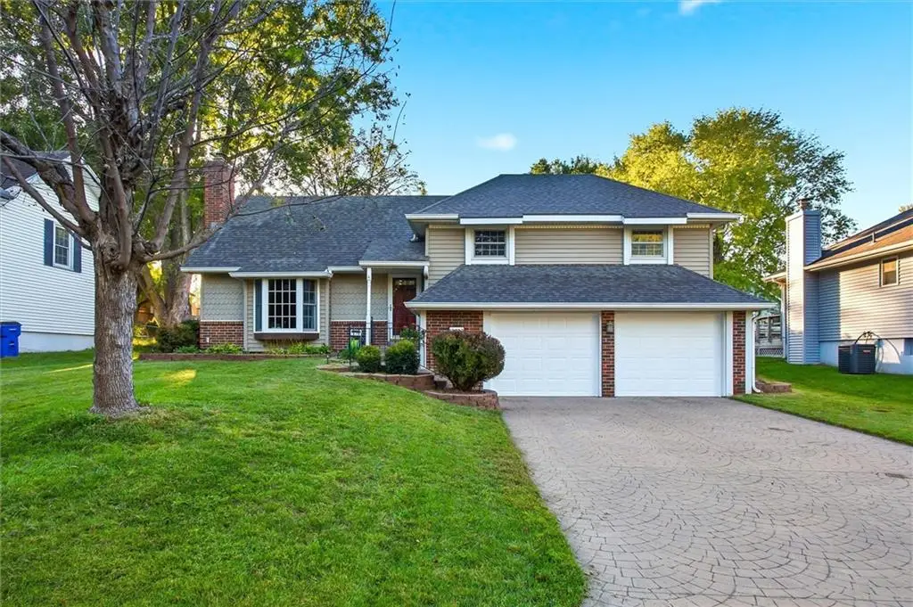 13929 S Summertree Lane, Olathe, KS 66062 - #1