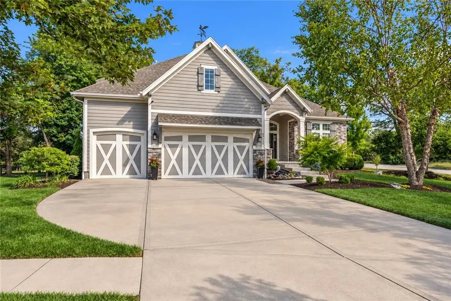 24642 W 121st Street, Olathe, KS 66061 - #2